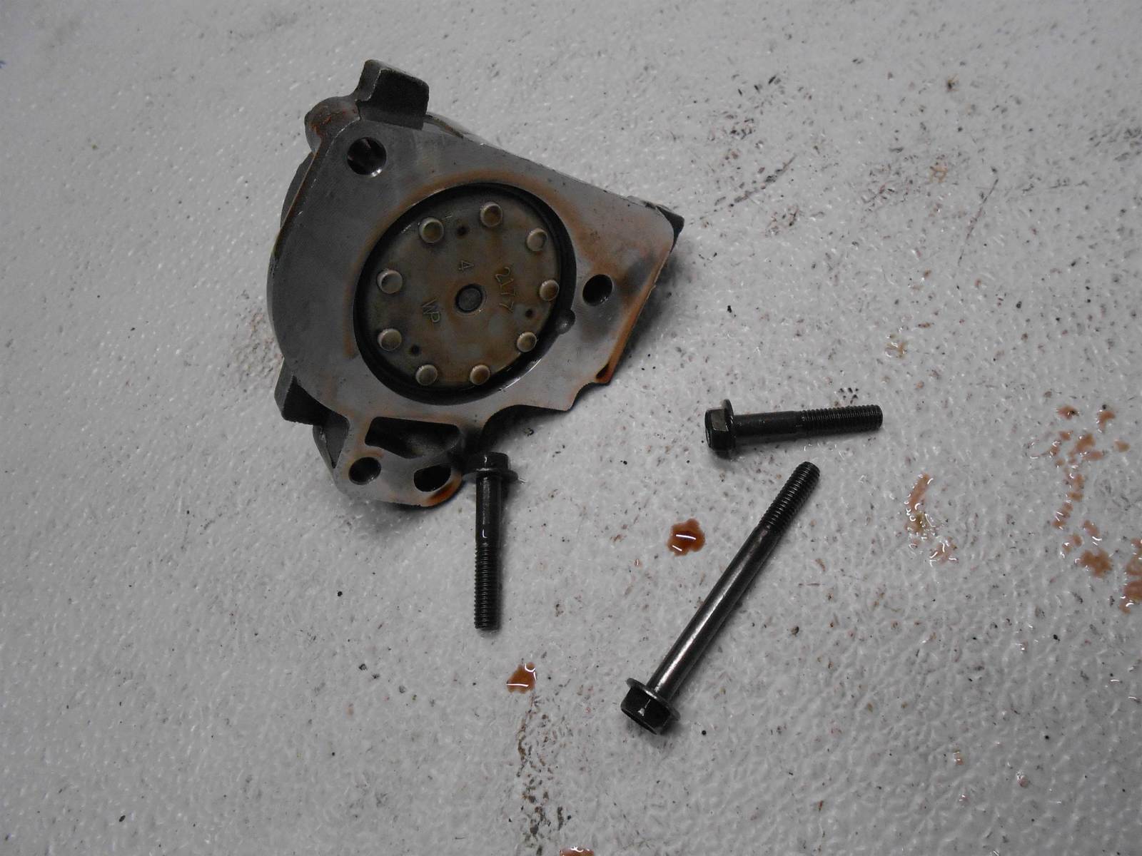 2000 Chevrolet Tahoe 5.3L Transmission Accumulator - $29.99