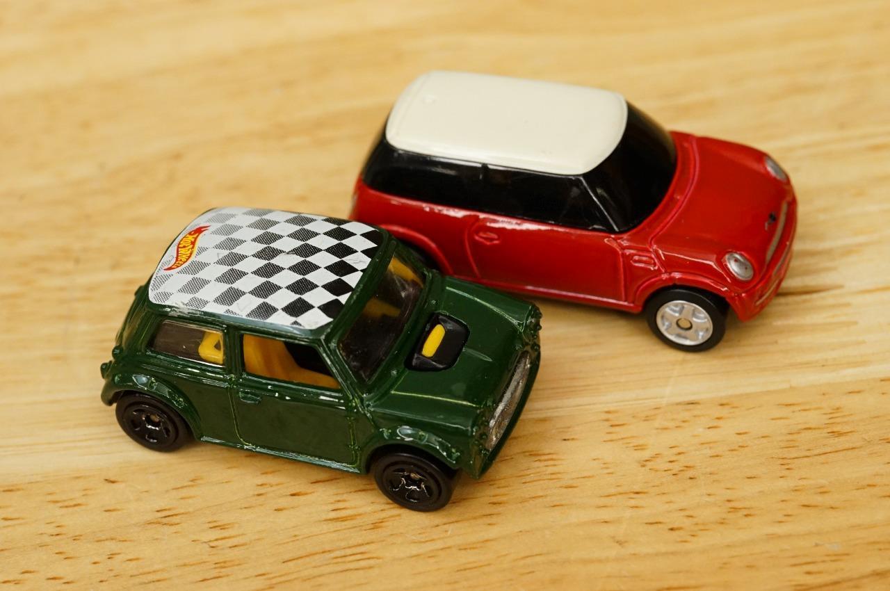 Metal Toy Car Lot Vehicles Maisto Mini Cooper Hard Top 2000-2001 - $14.84