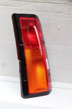 03-04 Land Rover Discovery II Upper Taillight Lamp Passenger Right RH image 3