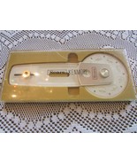 Sears Kenmore Buttonholer Gauge in case - $13.44 CAD