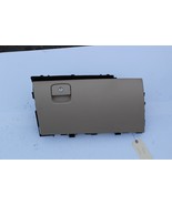 2017 JAGUAR XE SEDAN GLOVE BOX COMPARTMENT STORAGE X2253 - $176.97 CAD