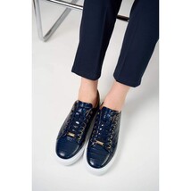 The Dublin Blue Leather Men Sneaker image 10