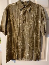 Fusione Button Down Short Sleeve Tan Floral Mens Shirt Size Medium - £9.57 GBP