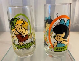 Lot Containing 2 Vintage Flintstone Kids Hanna-Barbera 1986 Drink Glasses - £15.58 GBP