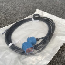 SICK ZLD18-4FZ1G8 Reflector Photoelectric Sensor 1100622  New - $164.29 CAD