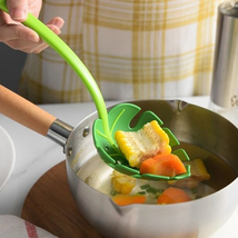 Multifunctional Long-Handled Spaghetti Slotted Serving Spoon Salad Slotted Tool - £19.98 GBP