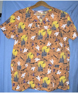 SCRUB TOPS LOT OF 3 WOMEN&#39;S Small Halloween Santa Rudolph Reindeer Buy 2... - $488.55 MXN