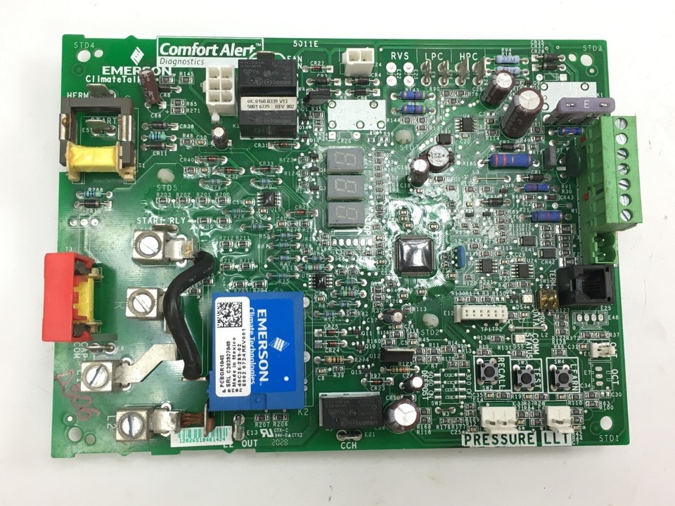 Goodman PCBGR104S 2 Stage PCB Control Circuit Board 49C25-289-02 used #