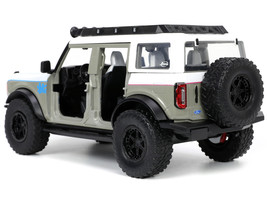 2021 Ford Bronco Gray and White with Matt Black Hood with Roof Rack &quot;M2 Motoring - £37.40 GBP