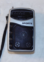 Vintage Street Beat PR-35M AM FM Portable Sports Radio Battery Cover INC... - $273.63 MXN