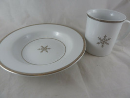 Home Holiday Porcelain Bowl &amp; Mug White Silver Snowflake winter Christma... - $14.10