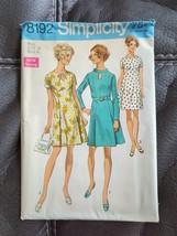 Vtg Simplicity Pattern 8192 Misses&#39; Retro Dress with Princess Seams  Size 18 - £7.49 GBP