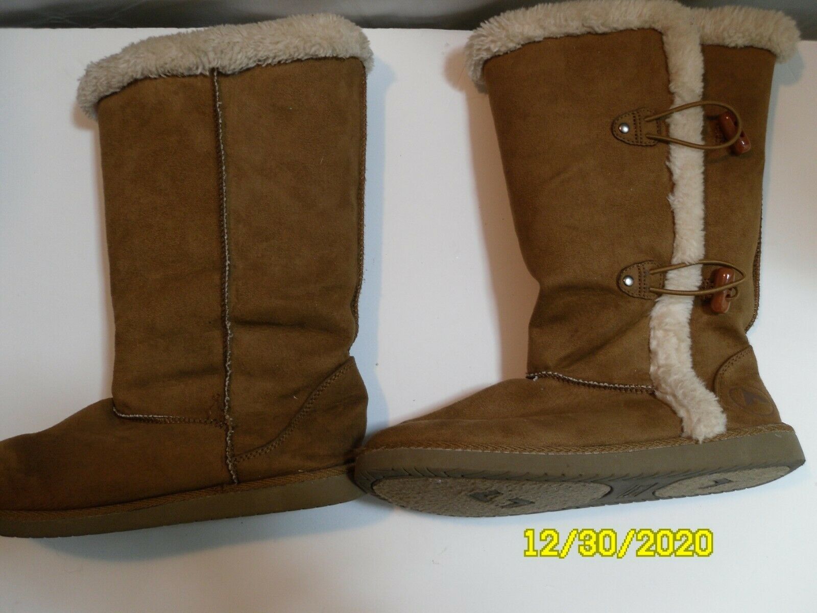 Ladies Airwalk Boots Lined Brown Size 4 - $6.92
