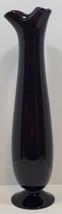 18&quot; Hand Blown Decorative Art Glass/Vase Ruffled Top Amethyst Purple - £57.06 GBP