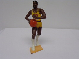 ORIGINAL Vintage 1988 Kenner SLU Starting Lineup Figure Magic Johnson Lakers FP - £23.48 GBP