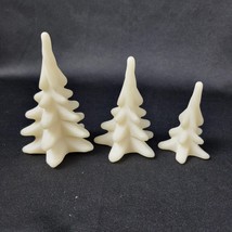 Rare Set of 3 Carved Triune Genuine Alabaster Christmas Tree Italy No Chips - £73.41 GBP
