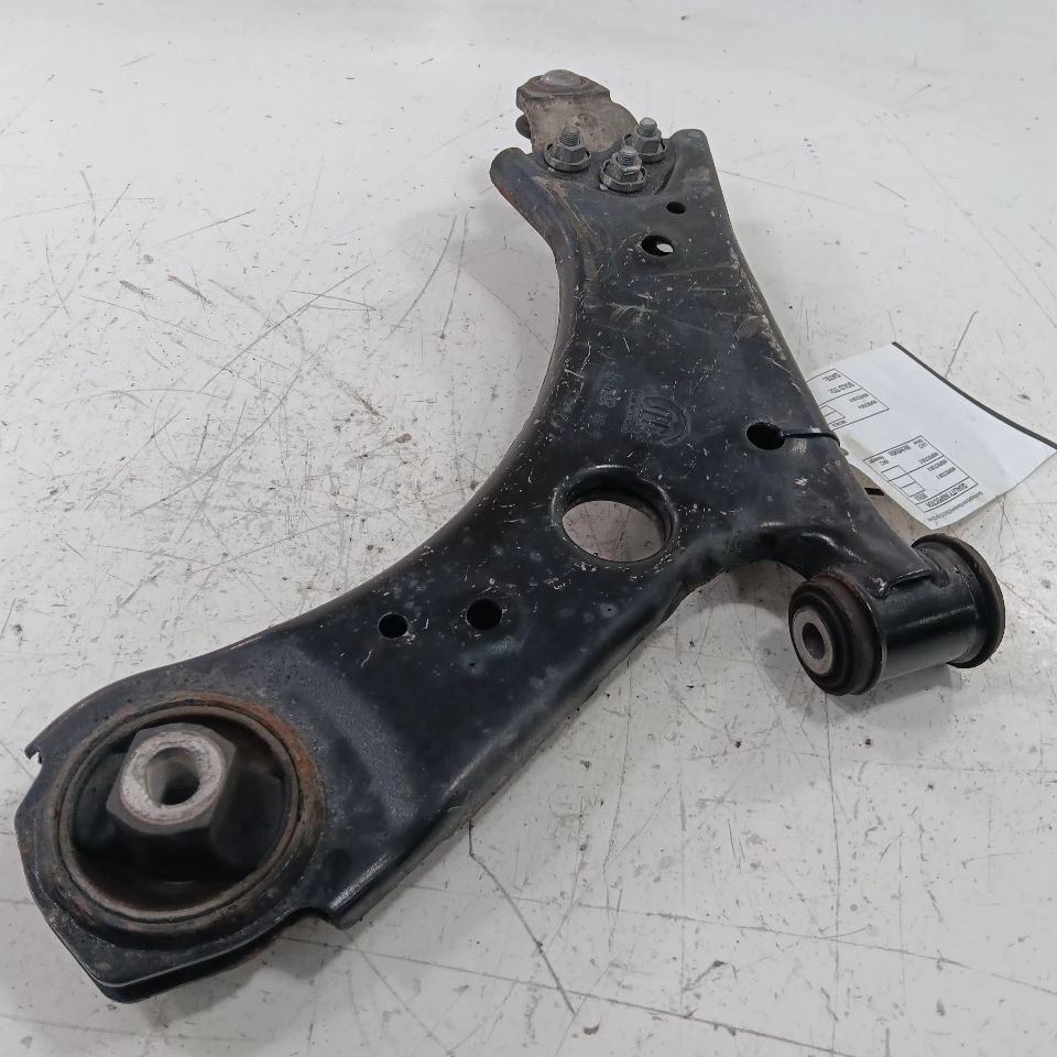 Passenger Right Lower Control Arm Front Fits 17-22 Jeep Compass - $99.79