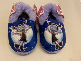 Toddler Girls Slippers Kids Shoe Size Purple Vampirima - $10.98