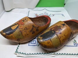 Wooden Clogs Dutch Holland Wood 7.5 inch Vintage  Female Male painted carved - £15.82 GBP
