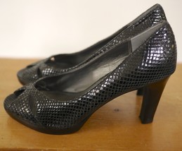 BASS Stephani Black Snakeskin Textured Leather Peep Toe High Heels Pumps... - $33.99