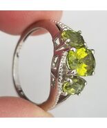 STS sterling silver &amp; peridot &amp; gold sapphire ring size 7 925 ESTATE SALE - $56.04 CAD
