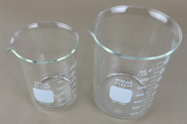 2 x Pyrex 800 + 400 mL Beaker USA Made No. 1000 Clear Glass Lab Equipment - $27.71