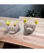 Anthropomorphic When Pigs Fly Round Salt and Pepper Shakers Set Boston W... - $14.01