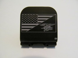 American Flag / US NAVY SEAL Insignia Laser Etched Aluminum Hat Clip Brim-it - £9.64 GBP