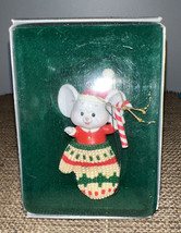VTG Rare Enesco Treasury Ornament Mouse In A Mitten Merry Christmas Mouse - $23.28