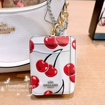 NWT Coach Zip Card Case With Cherry Print CZ761 - £90.82 GBP