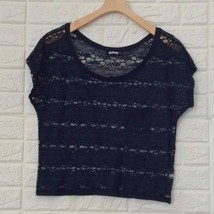 Garage navy lace short sleeve cropped pocket tee - £19.59 GBP