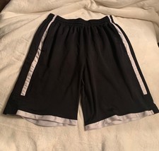 Nike Shorts Youth Large - $16.00