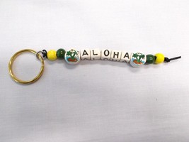2 CERAMIC BEADED ROUND DISC PALM TREES ON ISLAND &amp; ALOHA TEXT LETTERS KE... - $9.75 CAD