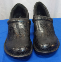 EUC DESIGNER B. O. C. FLORAL EMBOSSED HEEL BLACK CLOGS WOMEN'S SIZE 6.5 M - $26.43