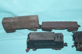 Vintage Louis Marx &amp; Co 6 Piece Trains Locomotive And Toy Transformer  - £58.24 GBP