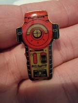 VINTAGE BLACK AND DECKER BULLSEYE STUD FINDER/LASER LEVEL PROMO LAPEL PI... - $9.12