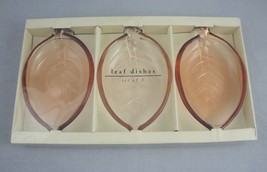 Pier 1 One Pink Glass Leaf Dishes Set of 3 Candy Nuts Home Decor Accent Trinkets - £7.39 GBP