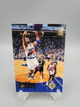 Charles Barkley 1993-94 Topps Stadium Club High Court #177 Phoenix Suns Card - $2.06