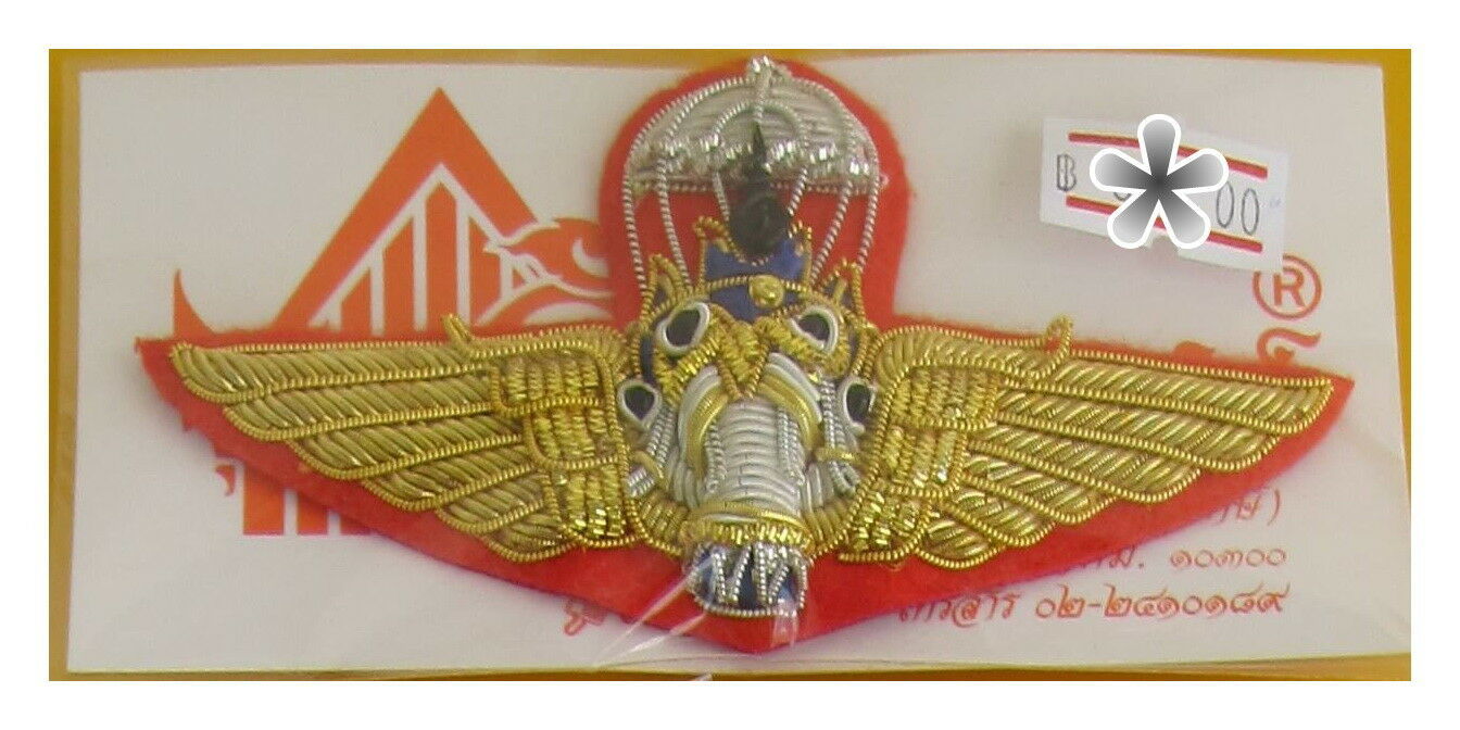 #0042 Thai Army Corps regimental gilded lapel pin badge Militaria Surplu... - $18.58