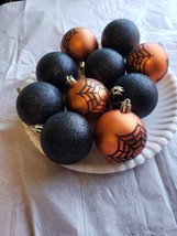 (10) Christmas Halloween Black Orange Black Plastic Deco Ornaments 2.75&quot; - £8.24 GBP
