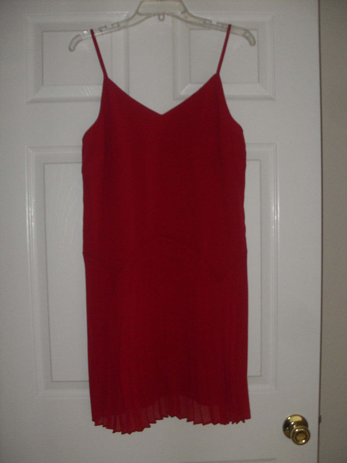 BCBGeneration New Womens Red V-Neck Pleated Slip Dress  XS - $14.99
