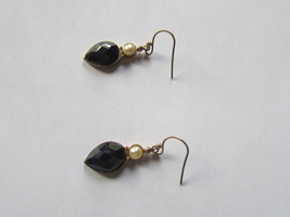 Vintage Pierced Earrings 10 ct Deep Blue Sapphire Pearl Silver New Condi... - $40.48 CAD