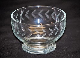 Anchor Hocking Dessert Sherbet Bowls Laurel Leaf Etched Glass Set of 4 - £13.23 GBP