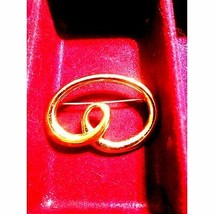 Vintage/Estate~Beautiful Monet Gold Brooh - $263.84 MXN