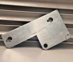 Wascomat PLATE, MOTOR SUPPORT P/N: 487230318 [USED] - $8.79