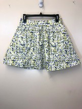 mark. Women&#39;s Size Small White Blue Yellow Abstract Pattern Skater Skirt, EUC - £6.63 GBP