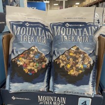 2 Packs Member&#39;s Mark Mountain Trek Mix 64 oz. 4 lb - £33.46 GBP