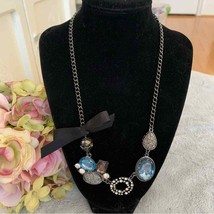 Vera Wang Gun Metal Grey Jeweled Blue Stone Rhinestone Statement Necklace - £16.40 GBP