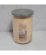 Yankee Candle VANILLA CUPCAKE Large 2-Wick Tumbler Jar Yelllow 22 oz But... - $37.57 CAD
