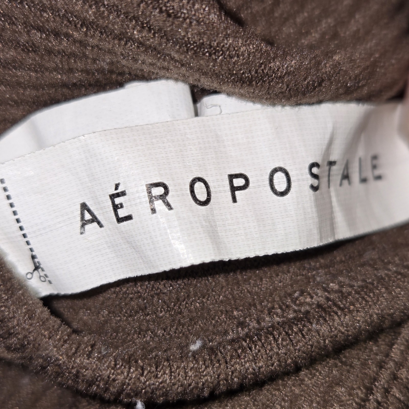 Aeropostale Ribbed V-Neck Knit Cropped Tank Top  Item image 3